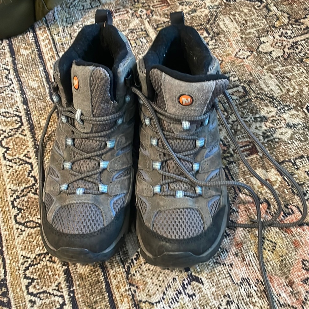 Merrell womens Moab 3 mid waterproof hiking boot
